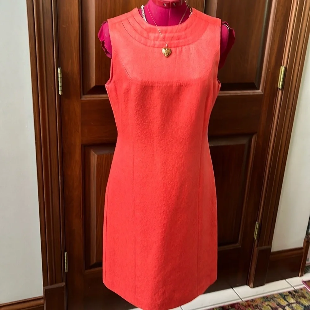 Tory Burch Dress Sleeveless dark coral almost orange flattering sheath Sz 6